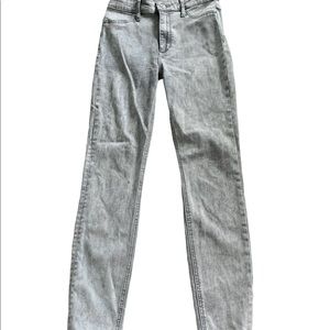Abercrombie Gray Acid Wash Skinny Jeans